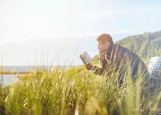 Photo by Ben White on Unsplash 332 x 236